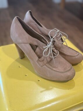 Tan Leather Lace-Up Heels